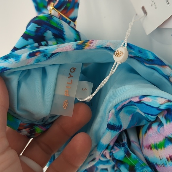 Pilyq Palmas Knot bikini top blue tie front Medium - Picture 7 of 8